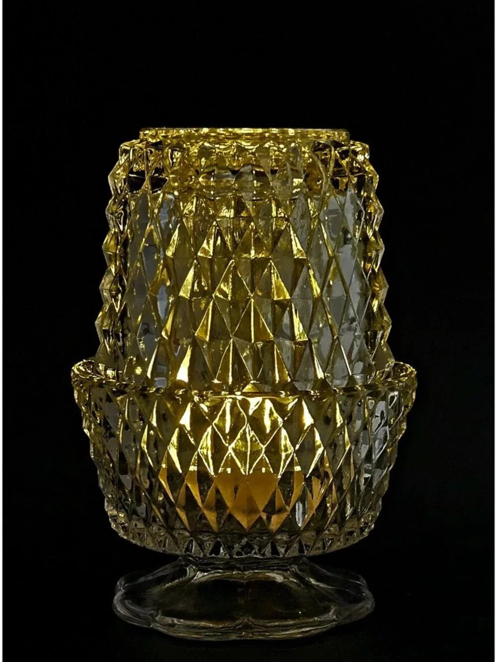 Vintage Diamond-Cut Clear Fairy Lamp, Fairy Light Candle Holder w/Pedestal Base - Picture 6 of 9
